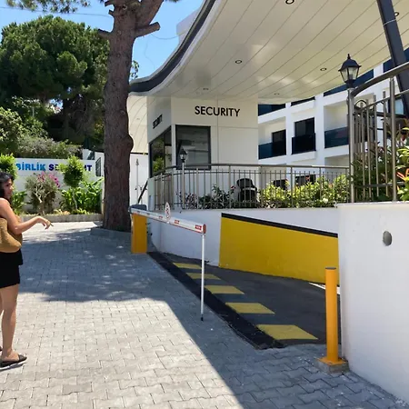 Seasight Residence Lady S Beach Kusadasi דירה קוסדסי